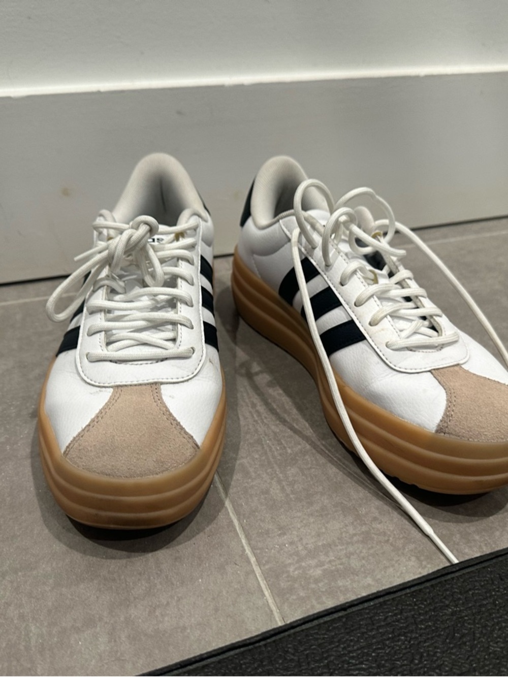 Adidas VL Court Bold Platform Sneakers White Black Gum Sole Size 7.5